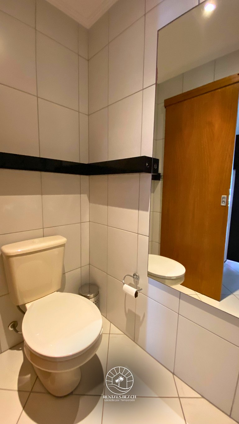 Cobertura com e 3 suítes a 350mts do mar