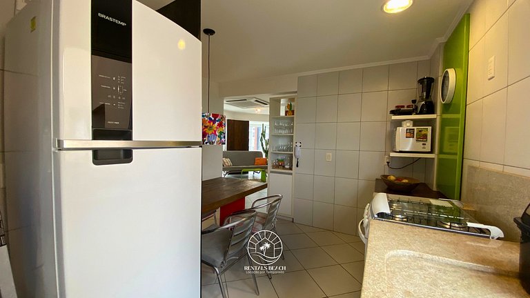 Cobertura com e 3 suítes a 350mts do mar