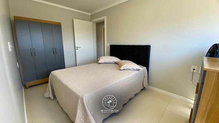 Vista incrível e três quartos no centro de Torres