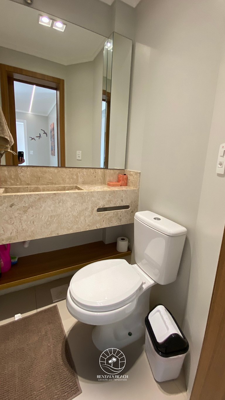 Vista incrível e três quartos no centro de Torres