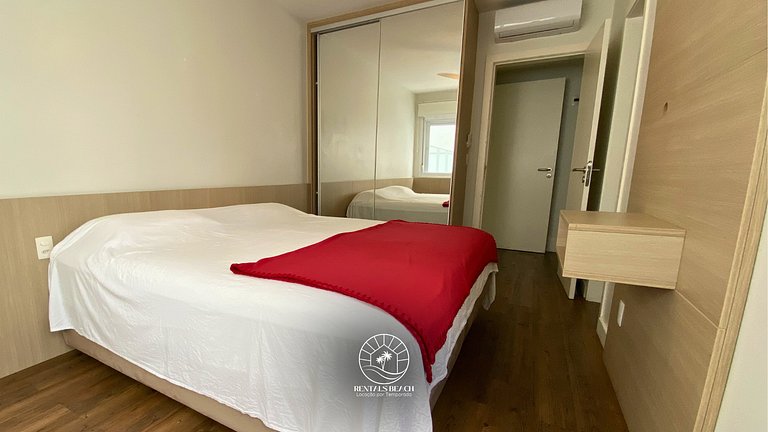 Apto 3 suíte com piscina a 190mts do mar