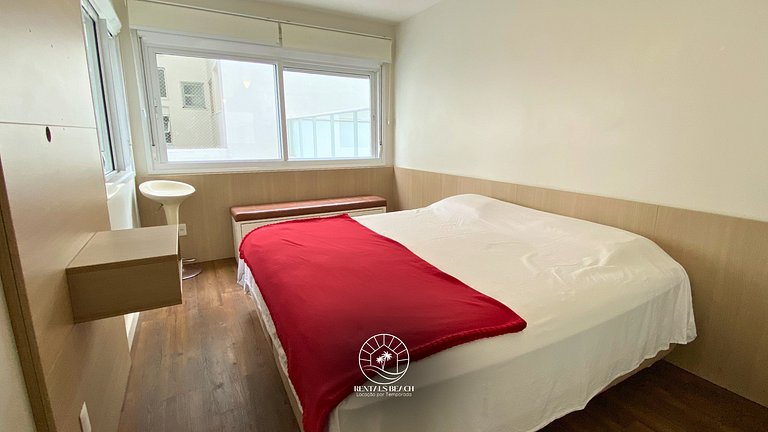 Apto 3 suíte com piscina a 190mts do mar