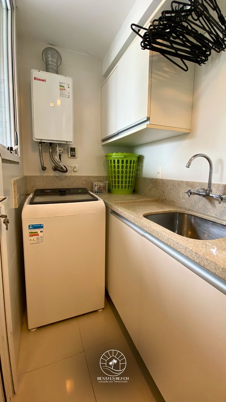 Apto 3 suíte com piscina a 190mts do mar