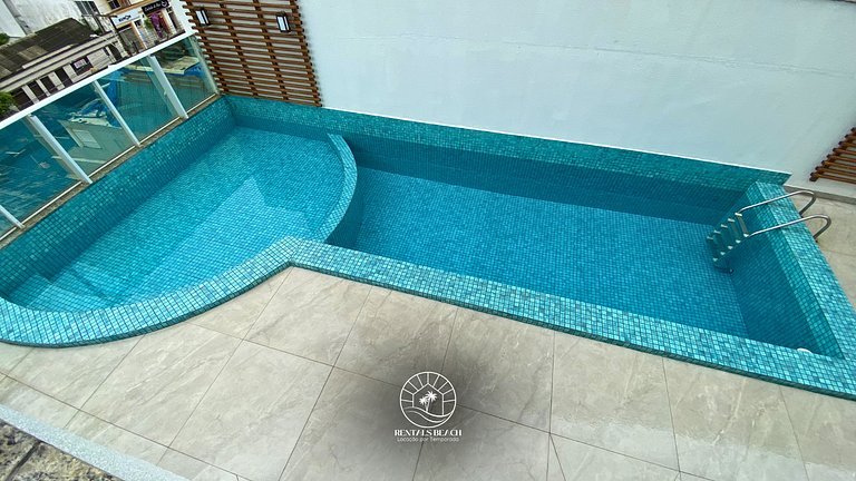 Apto 3 suíte com piscina a 190mts do mar