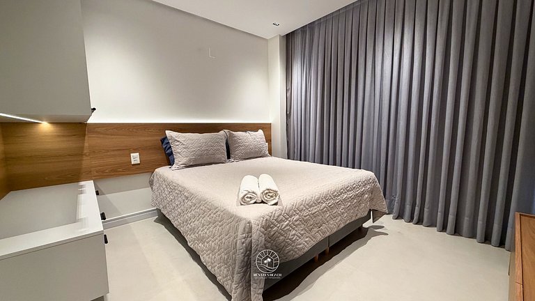 Studio Premium | Piscina | 400m do mar