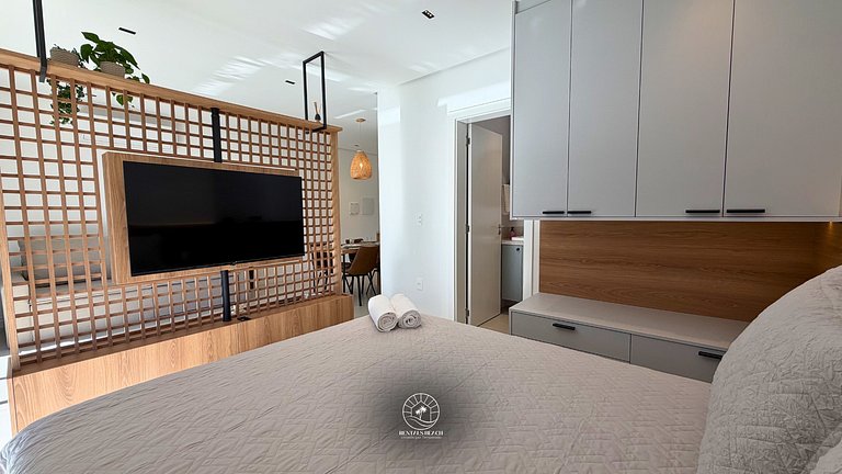 Studio Premium | Piscina | 400m do mar