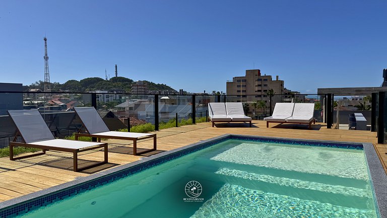 Studio Premium | Piscina | 400m do mar