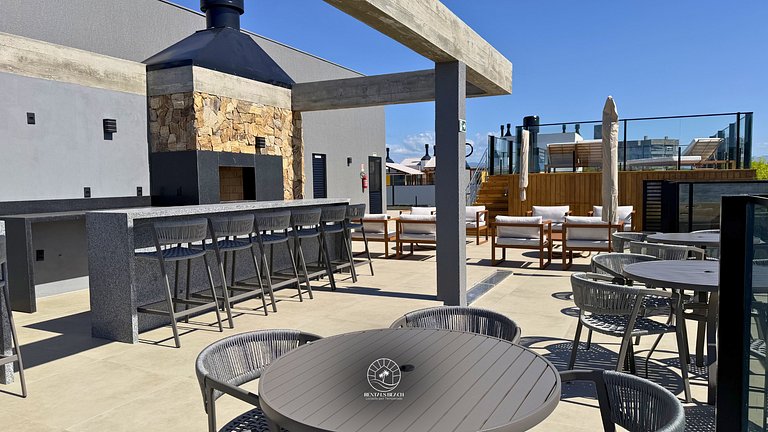 Studio Premium | Piscina | 400m do mar