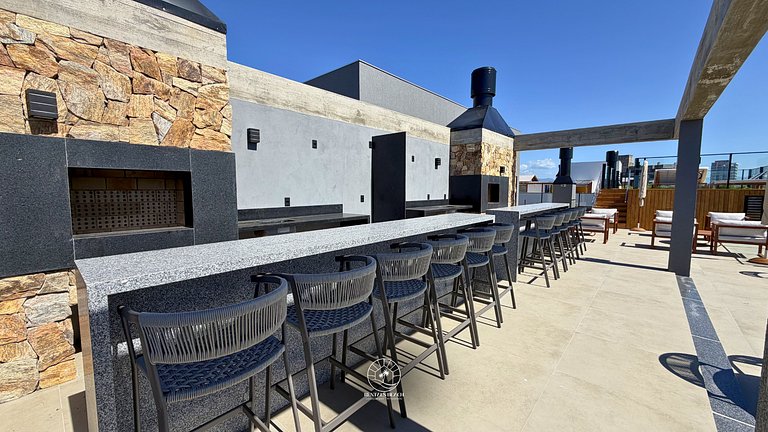 Studio Premium | Piscina | 400m do mar