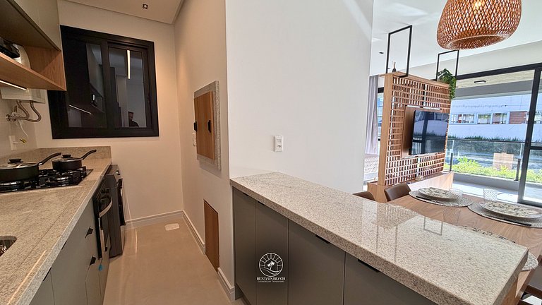 Studio Premium | Piscina | 400m do mar