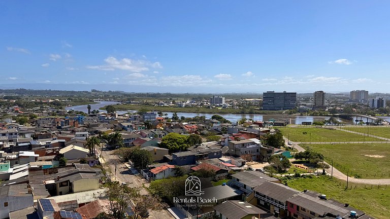 Apto 2 Suítes | 400m da Praia | Garagem | Ar cond.