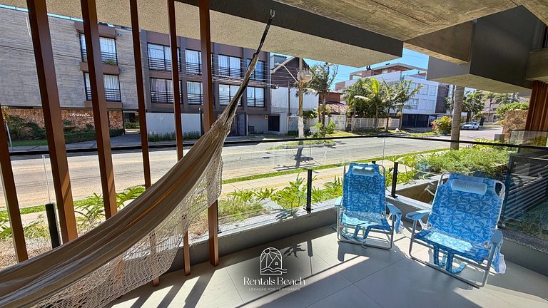 2 Dormitórios | 400m da praia | Piscina e hooftop